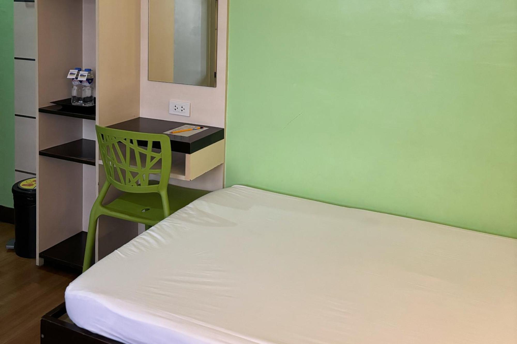 Sugbutel Family Hotel Cebu Kültér fotó