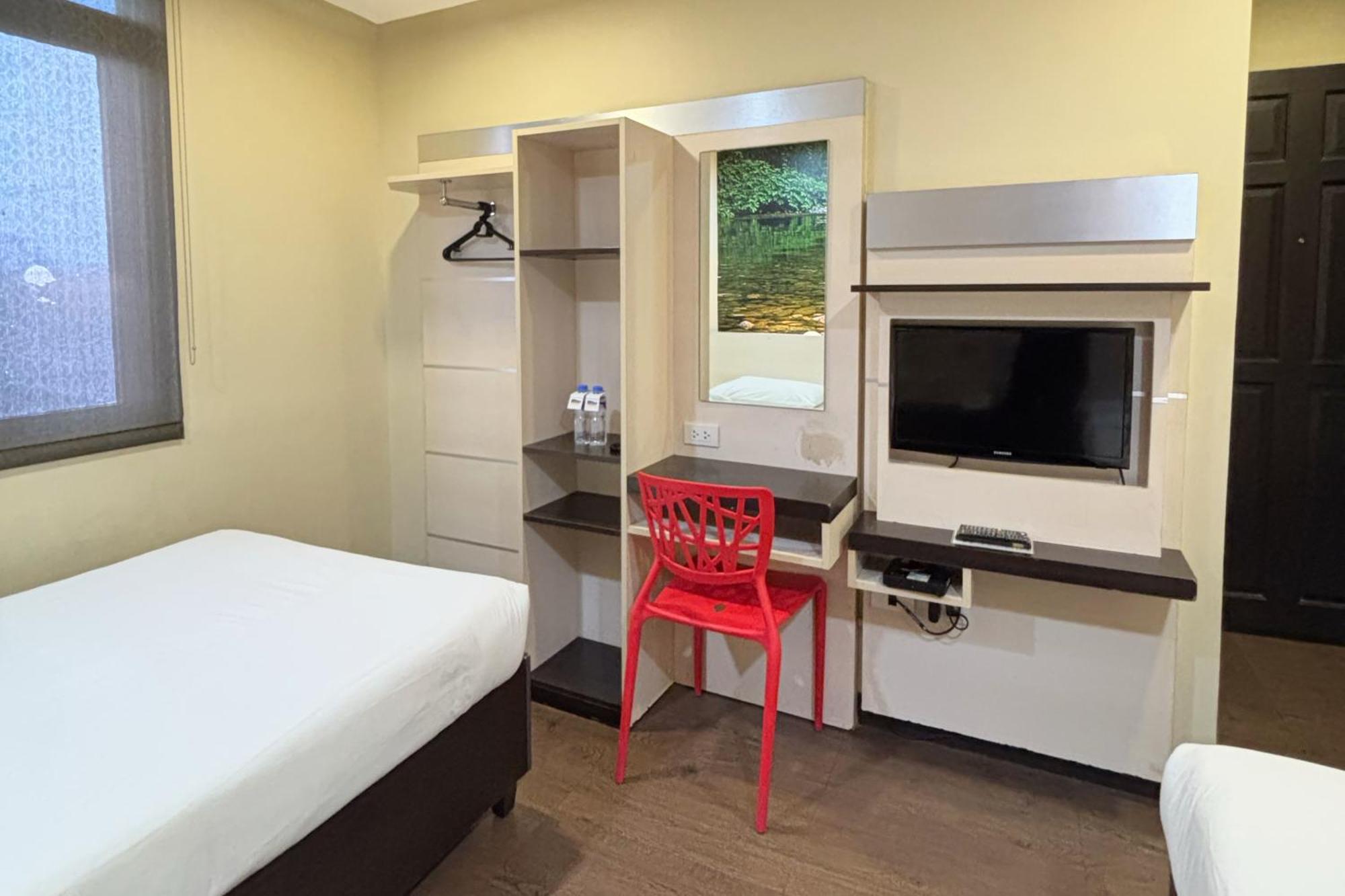 Sugbutel Family Hotel Cebu Kültér fotó
