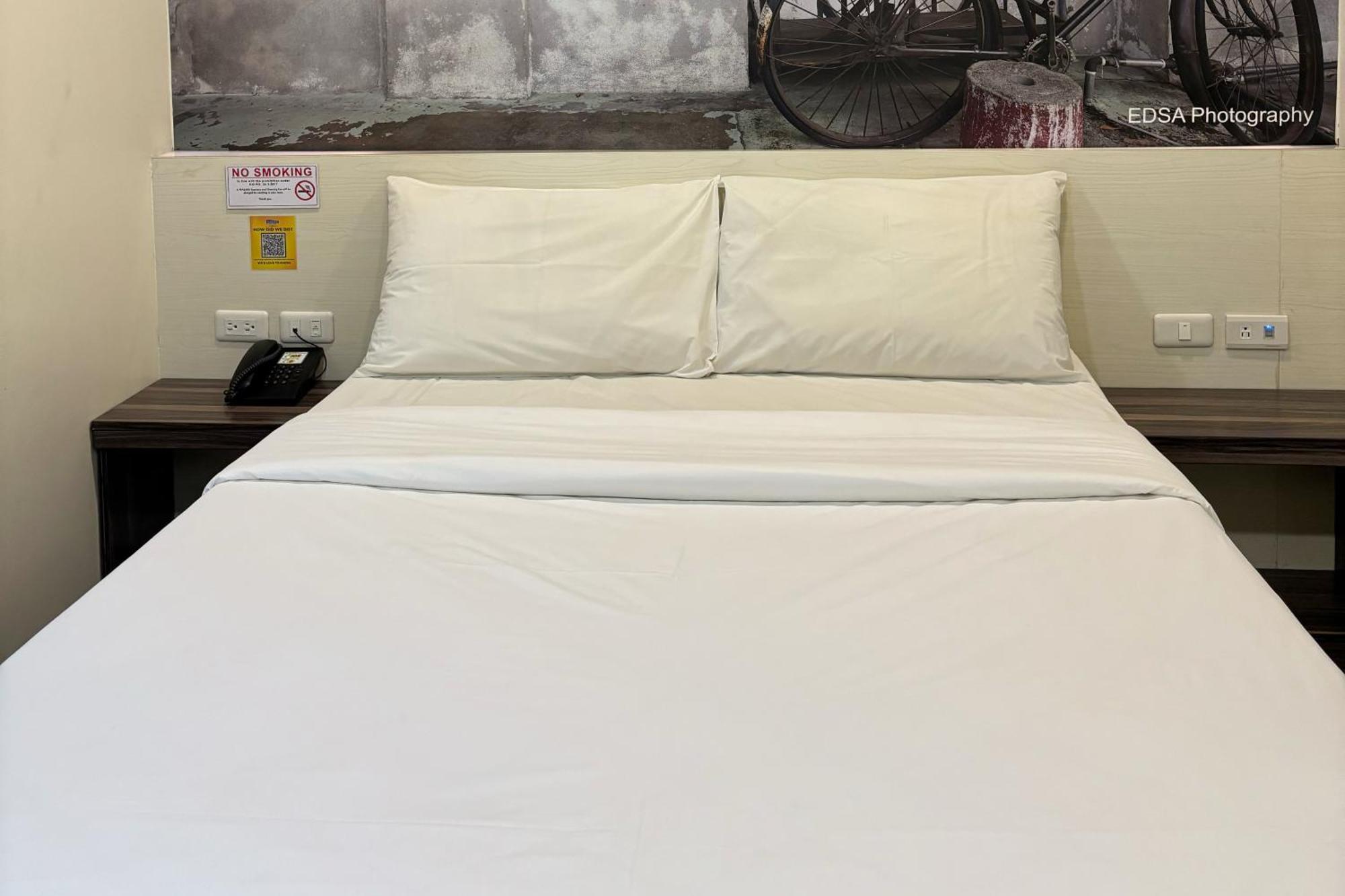 Sugbutel Family Hotel Cebu Kültér fotó