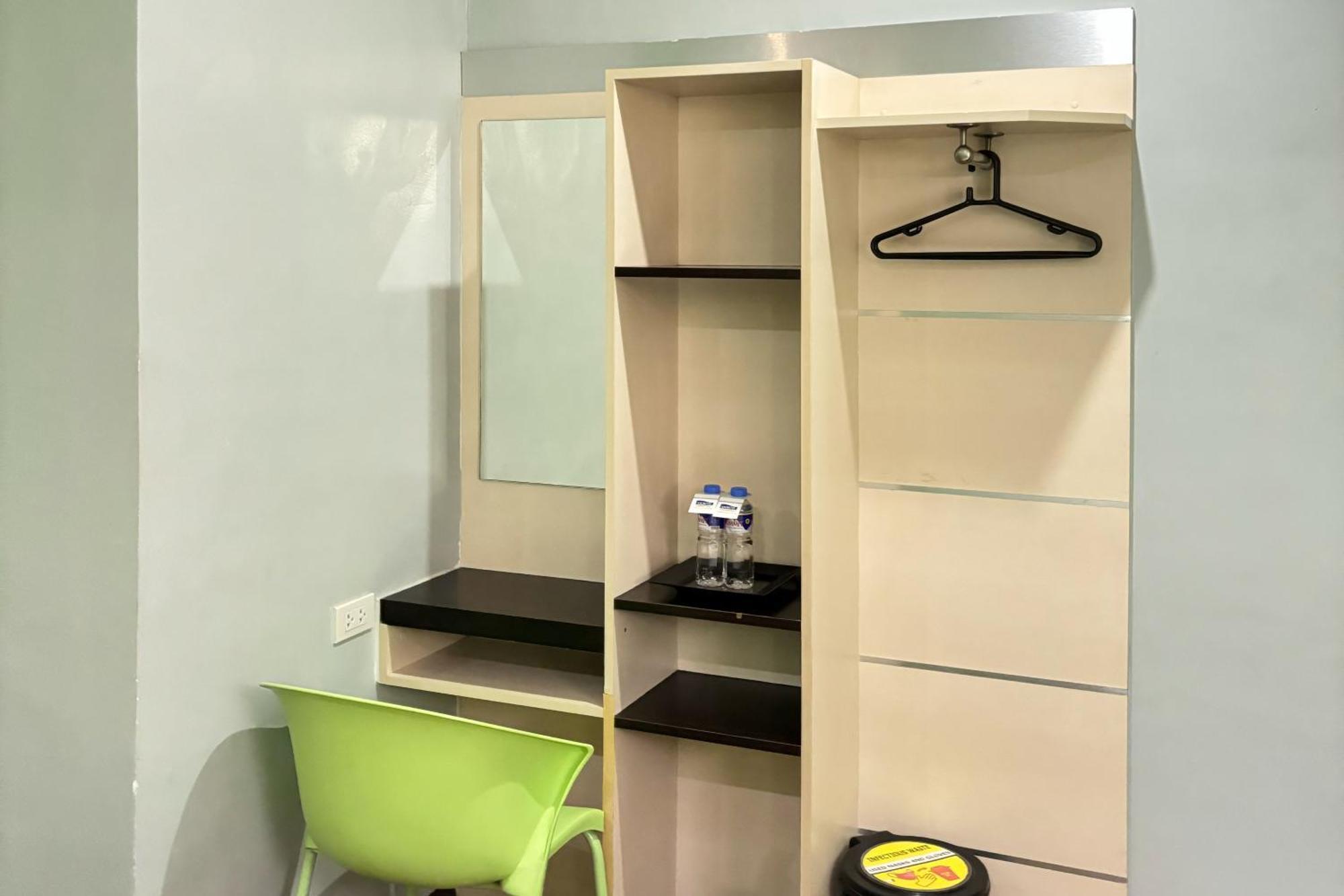 Sugbutel Family Hotel Cebu Kültér fotó