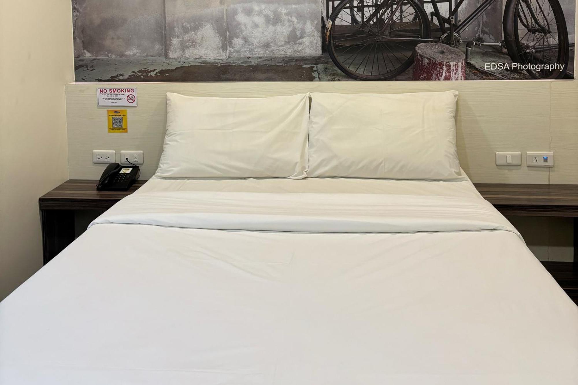 Sugbutel Family Hotel Cebu Kültér fotó